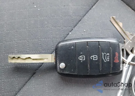 2019 Kia Sorento 2.4L Lx z USA, uszkodzony, nr VIN 5XYPGDA35KG432977